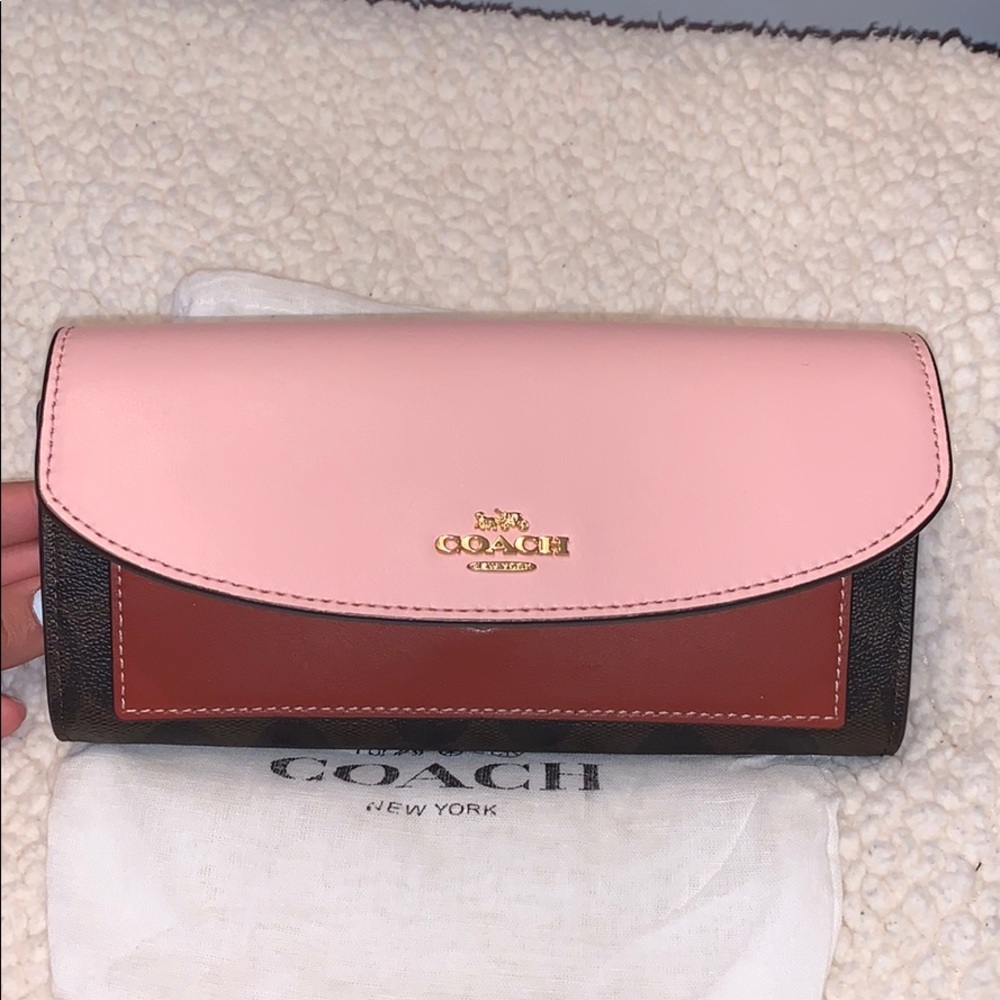 Coach wallet with credit card slots